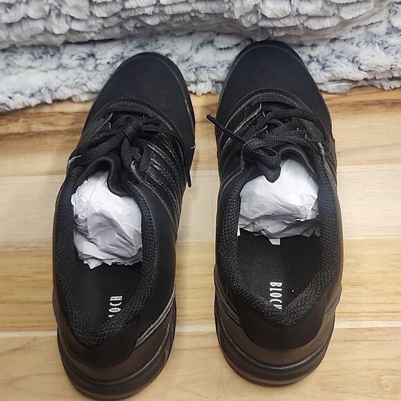 BLOCH WOMAN'S TRINITY BLACK LEATHER SPLIT SOLE DANCE SNEAKER NWOB🎶LETS DANCE🎶 - Picture 11 of 16